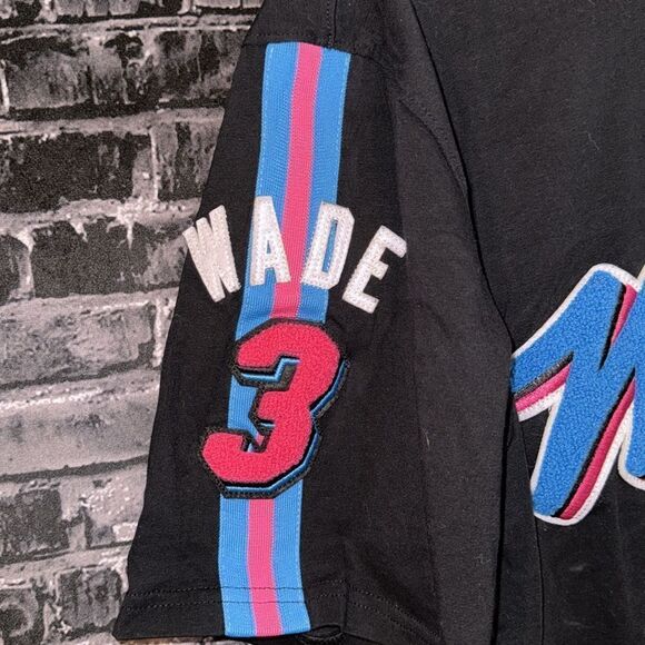 Pro Standard Miami Heat Vice / Dwayne Wade Shirt Jersey - Picture 3 of 6